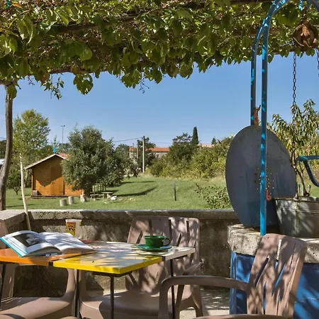 Casa de Férias Beautiful In Barban With Kitchen *